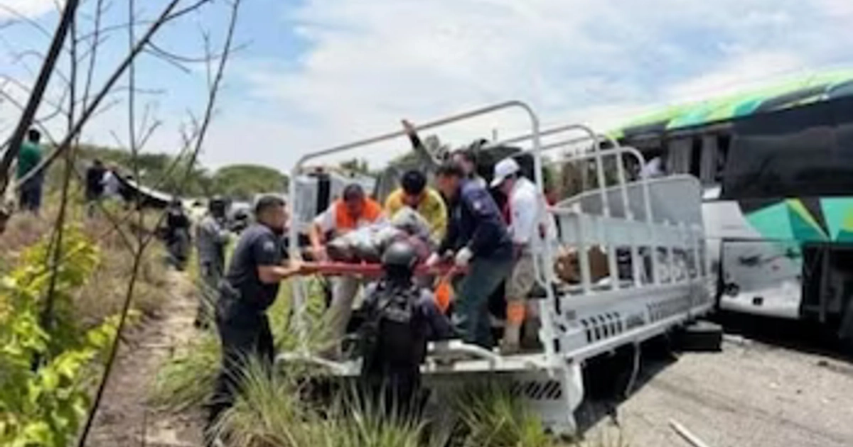 El choque ocurrió en el tramo carretero Tramo carretero Ocozocoautla–Cintalapa. Crédito: Protección Civil de Chiapas