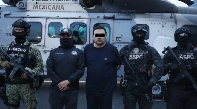 Juez dicta prisión preventiva al “R1” por el homicidio de Carlos Manzo: el viernes se define si es vinculado a proceso
