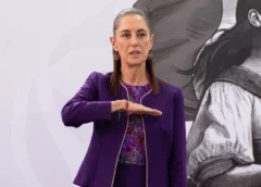 Sheinbaum lleva La Mañanera a una secundaria de la CDMX para dar inicio al regreso a clases