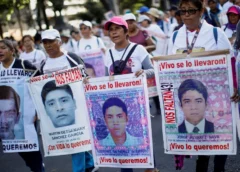 FGR no notificó a los padres de los 43 normalistas de Ayotzinapa sobre la detención de Ángel Aguirre