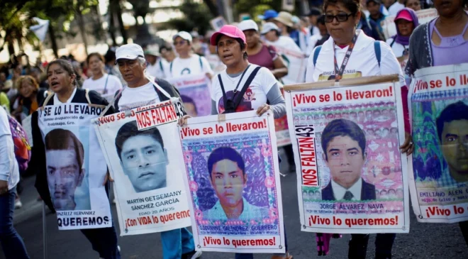 FGR no notificó a los padres de los 43 normalistas de Ayotzinapa sobre la detención de Ángel Aguirre
