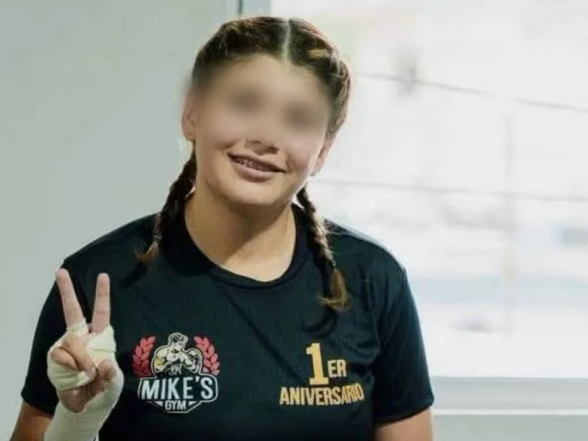 Dafne, de 13 años de edad, muere en una academia militarizada; director niega maltrato. Foto: Especial.