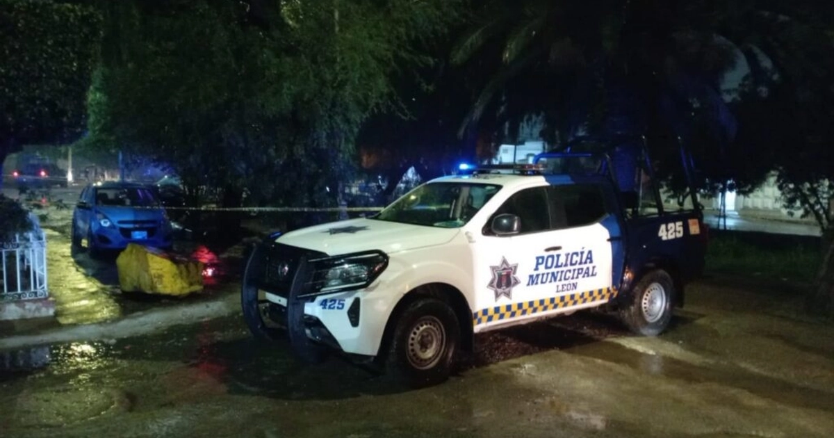 Asesinan a mujer en León y queman la casa donde se encontraba
