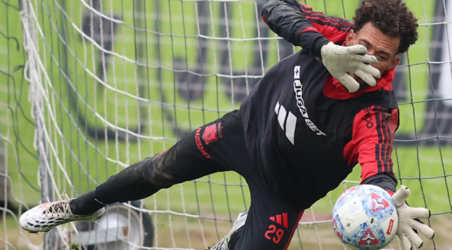 Debut de Vozinha con Colo Colo está cada vez más cerca