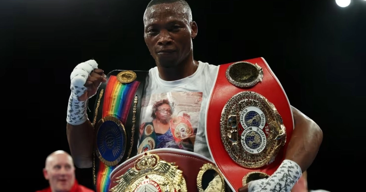 El campeón mundial de boxeo, Zolani Tete, fue baleado el viernes frente a su casa en Mdantsane, Sudáfrica.