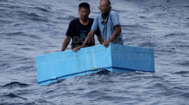 Una hielera salvó la vida de dos pescadores a la deriva en el el Pacífico mexicano
