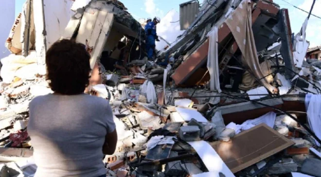 Sube a 224 la cifra de muertos por terremoto de 7.4 en Colombia; surgen nuevos videos