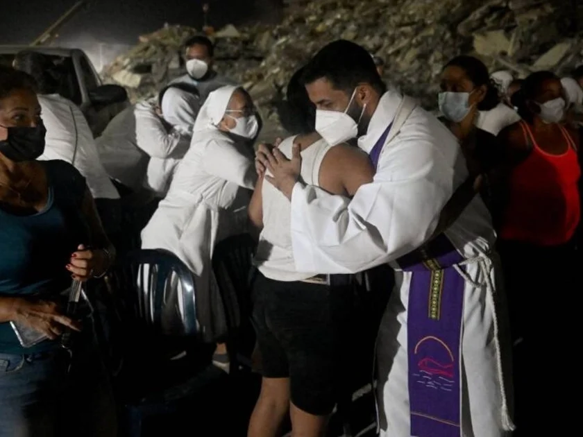 Los dos sismos ocasionaron el derrumbe de al menos 190 inmuebles. Foto: AFP