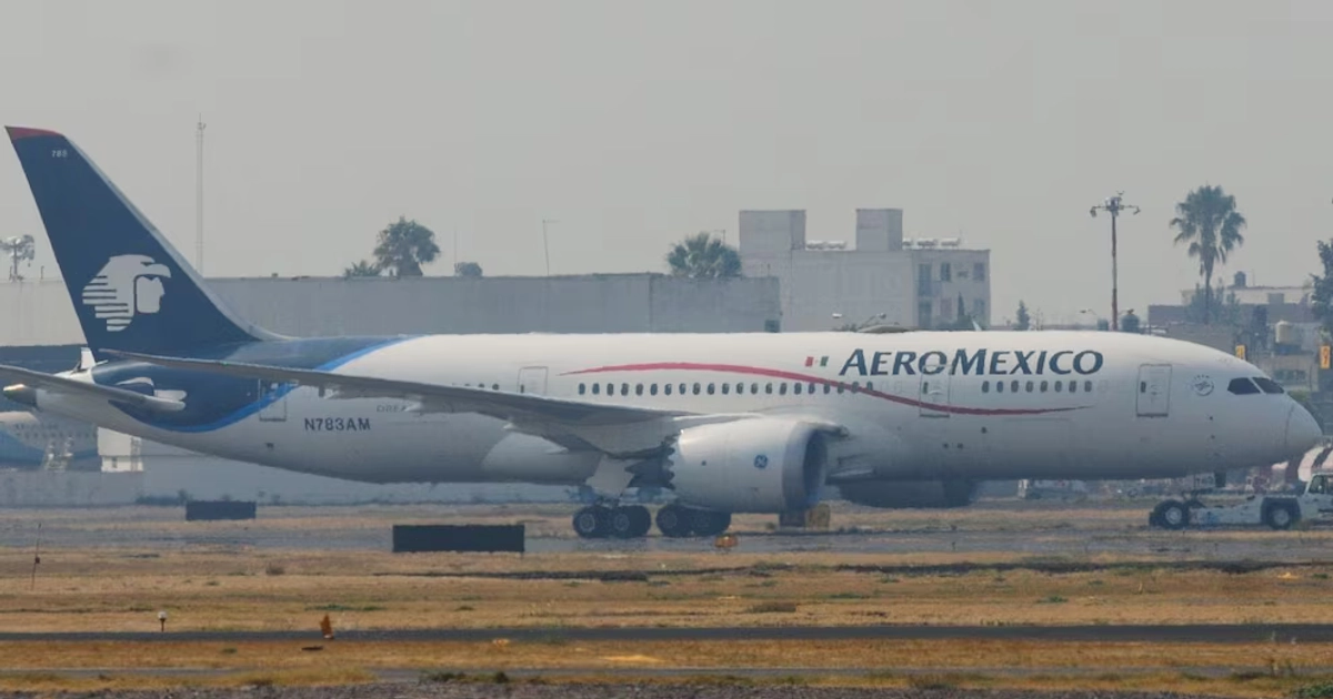 El aviso emitido este domingo 20 de septiembre deriva de un monitoreo forense que identifica en Telegram una oferta de información atribuible a la aerolínea. FOTO: DANIEL AUGUSTO /CUARTOSCURO.COM