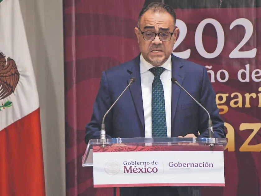 El titular de la Unidad de Investigación del Caso Ayotzinapa, Mauricio Pazarán Álvarez, dio a conocer avances en la investigación de los 43 desaparecidos. Foto: Santiago Cadena/ EL UNIVERSAL
