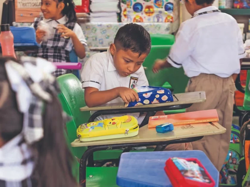 En México hay 2.36 primarias por cada secundaria. Foto: Especial