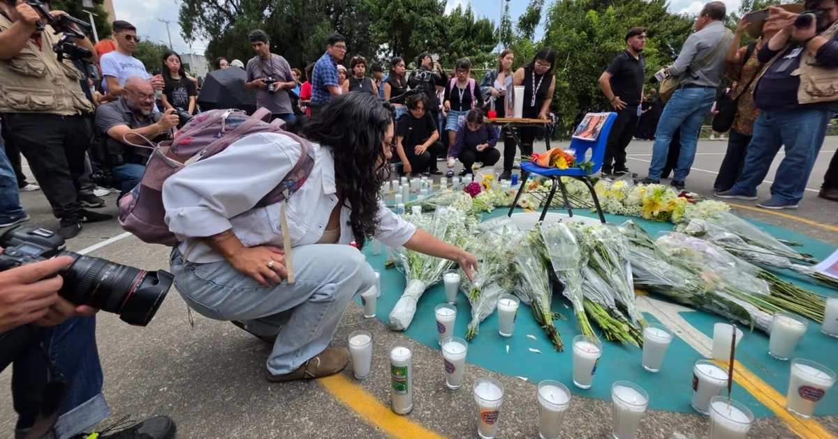 En la Universidad Autónoma del Estado de Morelos, compañeros y directivos se pronuncian por el feminicidio de la alumna Claudia Tacoronte, proveniente de España. Foto: Justino Miranda/EL UNIVERSAL