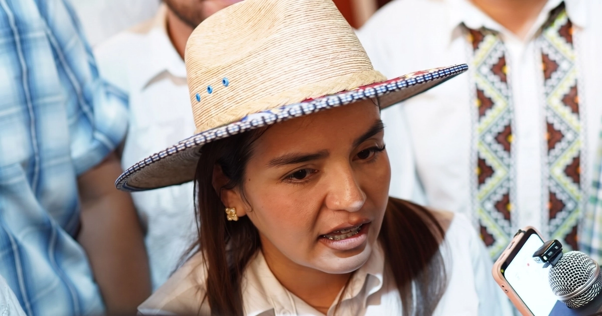 Grecia Quiroz denuncia guerra sucia y violencia de género tras los ataques en su contra.