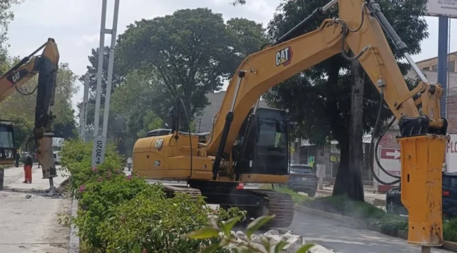 Inició la rehabilitación de la Calzada Melchor Ocampo en Tula; tome sus precauciones al transitar por el lugar