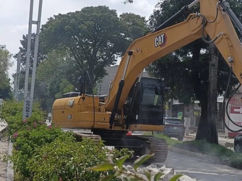 Inició la rehabilitación de la Calzada Melchor Ocampo en Tula; tome sus precauciones al transitar por el lugar