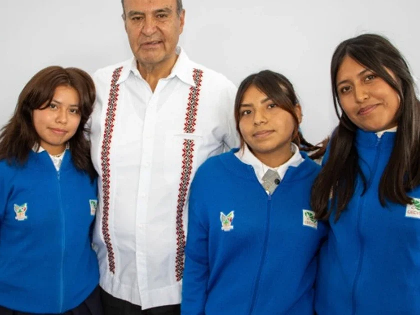 El CECyTEH moderniza su oferta educativa con ocho carreras técnicas para el ciclo 2026-2027