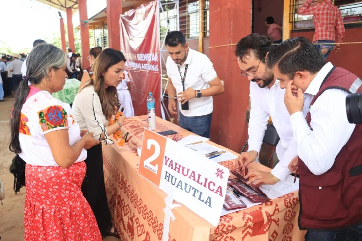 Más de 7 mil personas artesanas reciben apoyos
