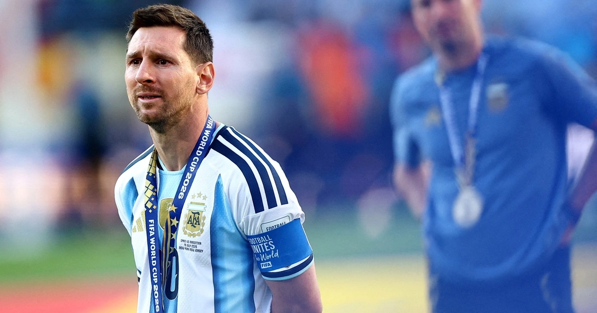Lionel Messi y Lionel Scaloni probablemente ya no estén en Argentina para el Mundial 2030 (REUTERS/Agustin Marcarian)