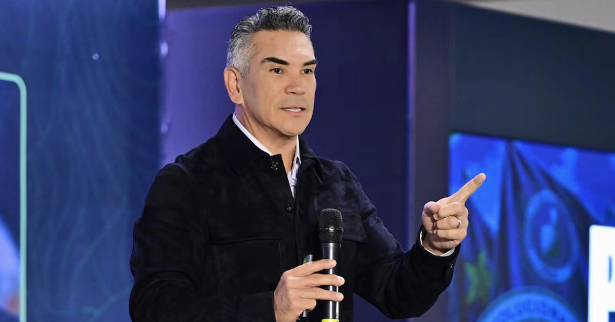Alito Moreno escala la denuncia contra el INE: presenta queja en Suiza por censura y persecución política del gobierno de Sheinbaum. (Foto: redes sociales)