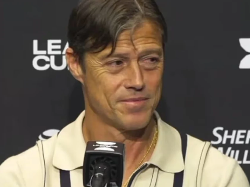 Matías Almeyda en conferencia de prensa tras la victoria de Raaydos. FOTO: Captura de video