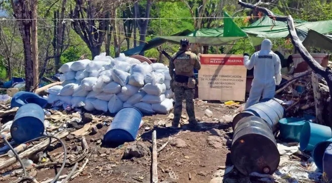 Desmantelan tres narcolaboratorios de Los Chapitos