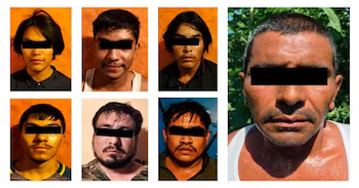 Ocho hombres fueron detenidos con armas, explosivos y fentanilo en Mazatlán, Sinaloa, informó Omar García Harfuch este viernes Foto: Semar