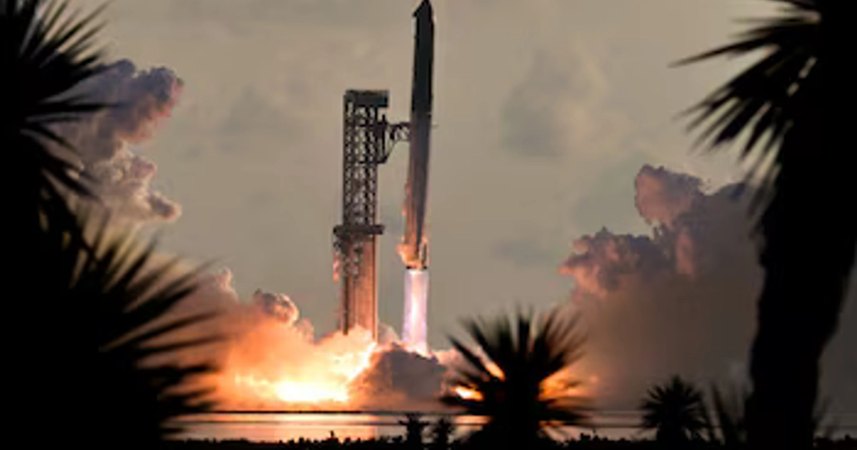 La misión contempla que Starship complete cerca de seis vueltas a la Tierra en un vuelo de unas 10 horas, el más extenso del programa hasta ahora (REUTERS/Steve Nesius)