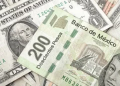 Peso cierra agosto a 17 pesos; superpeso dejará un boquete de 46 mil mdp al erario