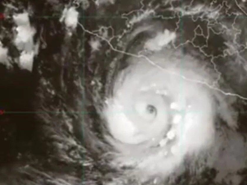 Huracán Polo disminuye intensidad, ya es categoría 4. Foto: Conagua