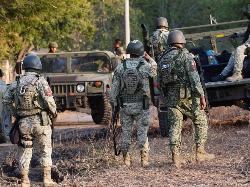 Elementos del Ejército Mexicano mantienen operativos en la zona serrana de Tumbiscatío, Michoacán, donde ocurrió la explosión de una mina antipersona. Credito:cuartoscuro