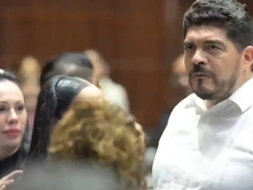 El diputado de Morena por Veracruz, Zenyazen Escobar (Especial)