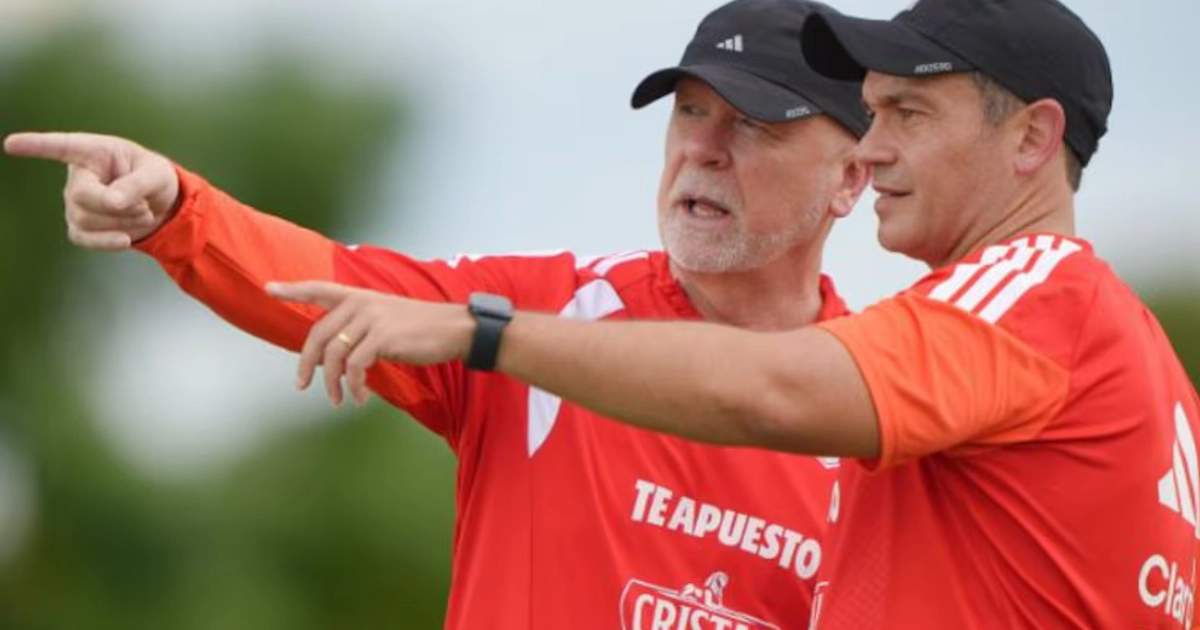 Mano Menezes deberá esperar la evolución de Oliver Sonne y André Carrillo antes de definir su disponibilidad para los amistosos. El lateral presentó molestias en Orlando y el extremo arrastra una lesión del Corinthians. (Selección Peruana)