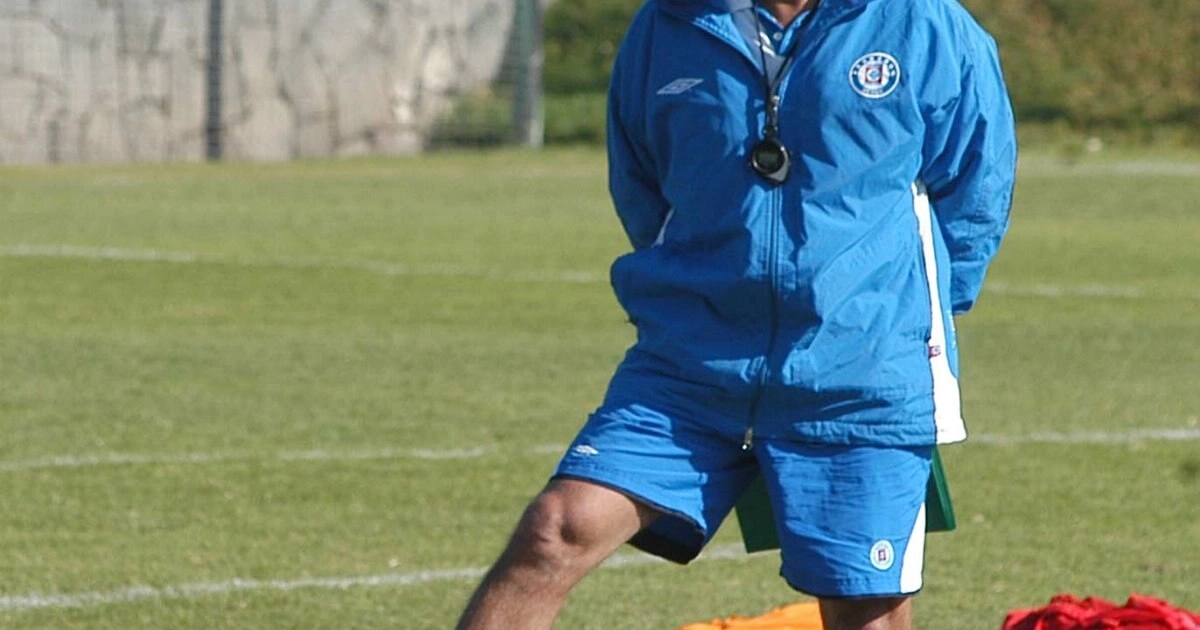 Ruben Omar Romano cuando dirigía al Cruz Azul en 2005 (Foto: Cuartoscuro)