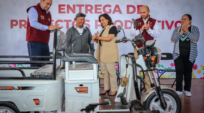 DIF Hidalgo entrega 31 proyectos productivos para fortalecer la autonomía económica de personas con discapacidad