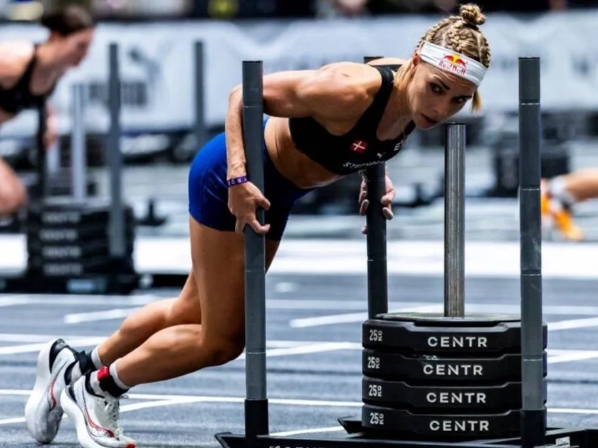 Joanna Wietrzyk se hace del baño en plena competencia. Foto: AFP