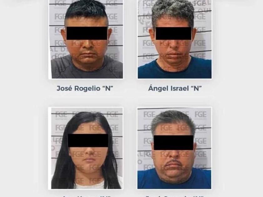 Policías detenidos. Foto: FGE Quintana Roo