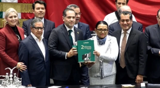 Rosa Icela entrega en San Lázaro el Segundo Informe de Gobierno de Sheinbaum
