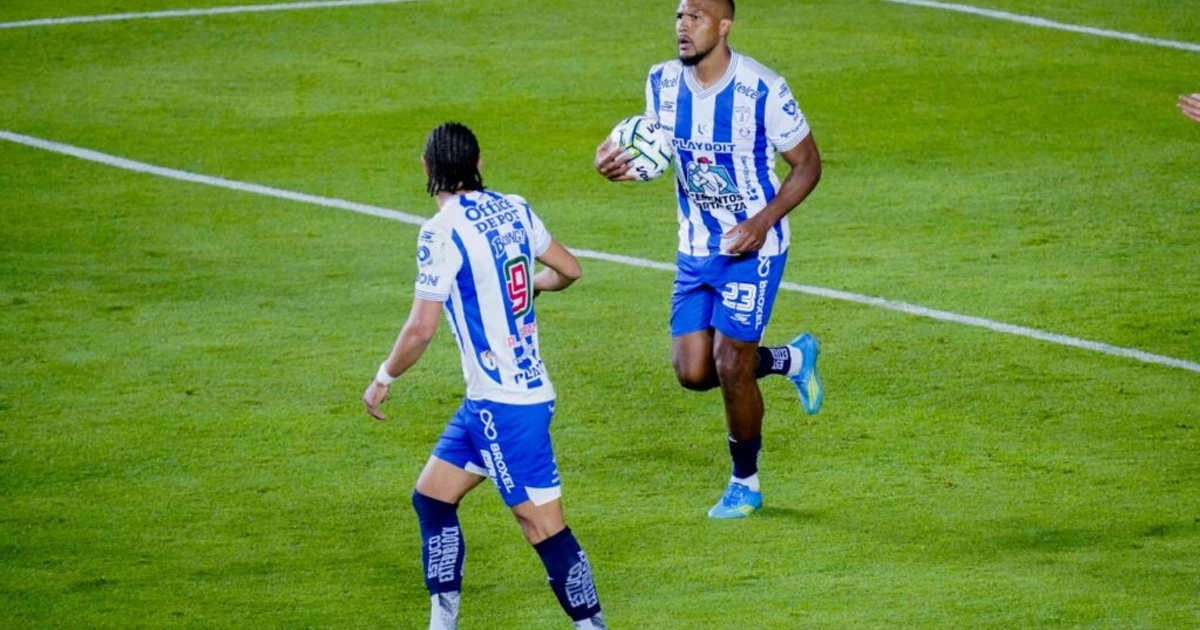 Salomón Rondón se viste de héroe en el empate de Pachuca y Tijuana | Imago7