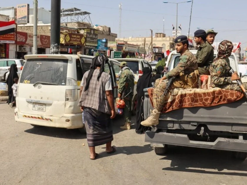 Yemen vive emergencia compleja con 838 muertos y alto riesgo de epidemias, alerta OMS