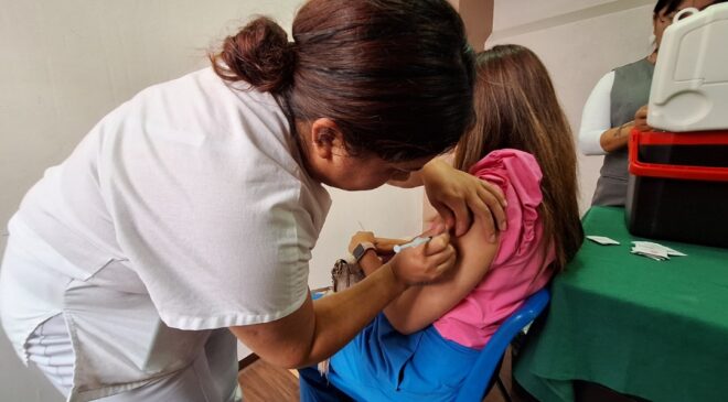 Hidalgo incrementa metas de vacunación contra influenza y COVID-19 para el invierno