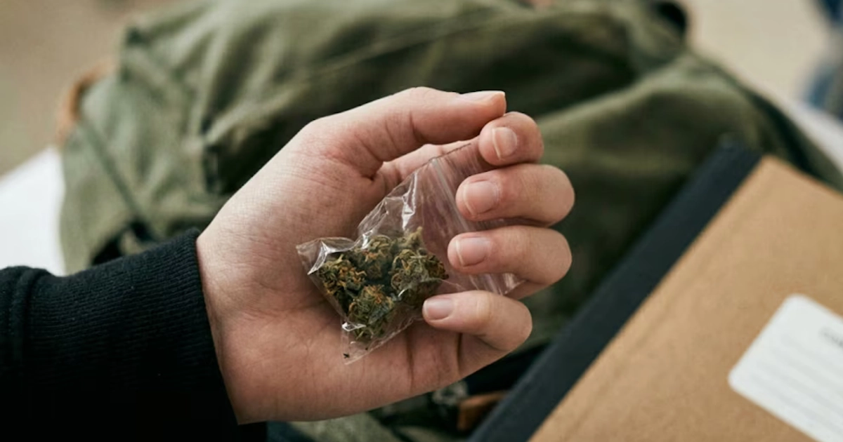 La agresión habría ocurrido en un punto de venta de drogas. (Imagen Ilustrativa Infobae)