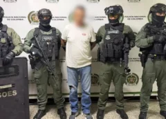 El sujeto quedó a disposición de las autoridades internacionales que se encargarán de su judicialización - crédito Policía Nacional