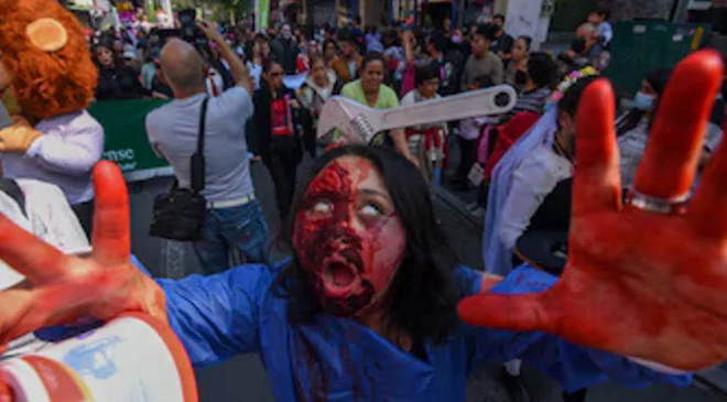 Guerra de narcos en Sinaloa provoca prohibición de disfraces de Halloween, réplicas de armas y “emplayados”, por tercer año consecutivo