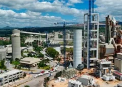 Todas las áreas productivas de la fábrica de la Cruz Azul en Tula trabajan al 100%, anunció el presidente del Consejo de administración de la cooperativa, Victor Velazquez