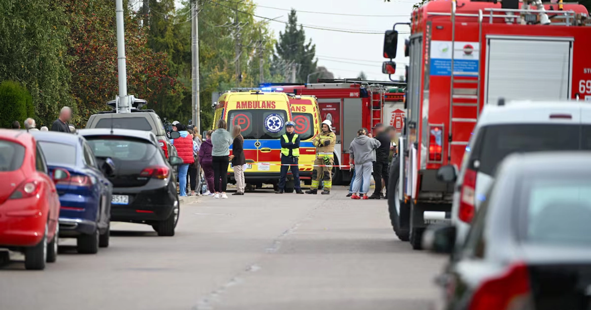 El ataque se registró en Leszczydol-Nowiny, una pequeña localidad a unos 70 kilómetros al este de Varsovia. Foto: EFE/EPA/MARCIN OBARA