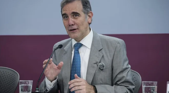 Lorenzo Córdova responde a Sheinbaum tras pedir auditar gestión en el INE; Auditoría jamás encontró irregularidades, dice