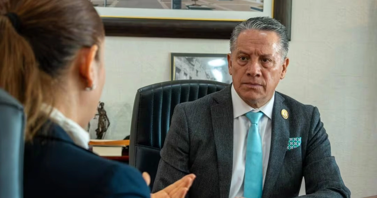 Ante la aparición de restos humanos en León, Guanajuato, el fiscal estatal pidió un análisis criminal por ser un caso atípico. 21/10/2026. | Foto: Facebook FGE Guanajuato.