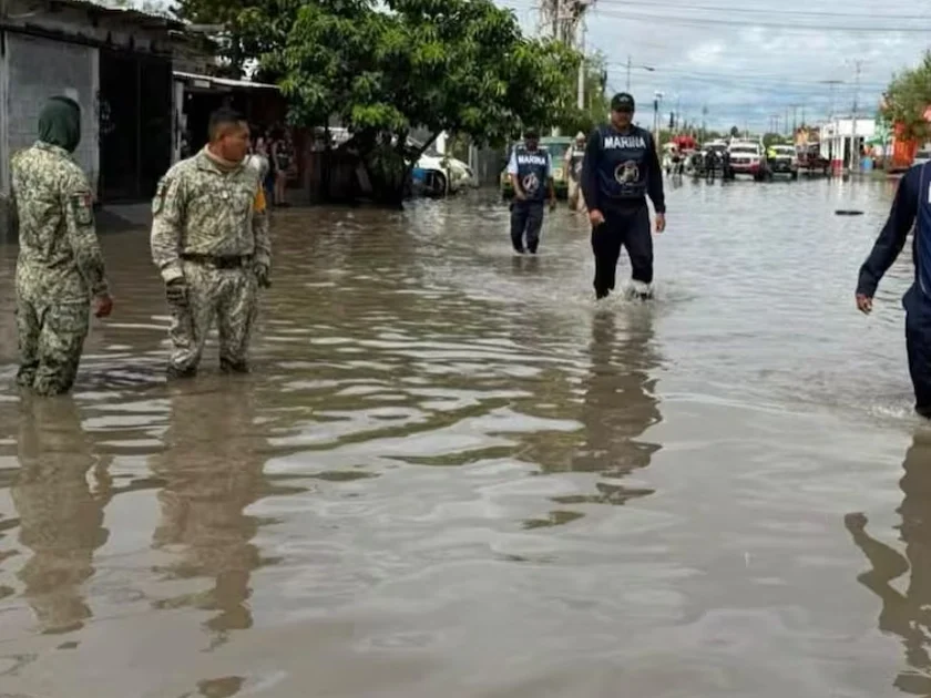 Envío de elementos de seguridad a zonas con afectaciones por fenómenos meteorológicos (04/10/26) Foto: Especial.