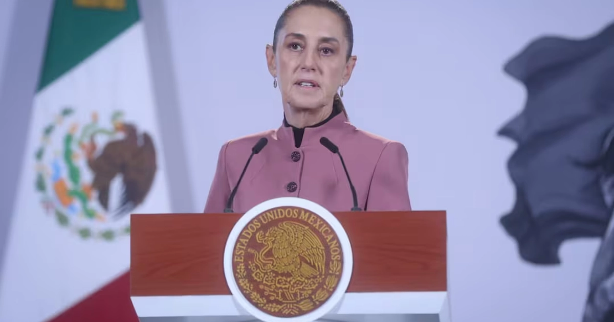 La presidenta Claudia Sheinbaum en la “Mañanera del Pueblo” del 20 de octubre de 2026 en Palacio Nacional. Foto: Luis Camacho/ EL UNIVERSAL
