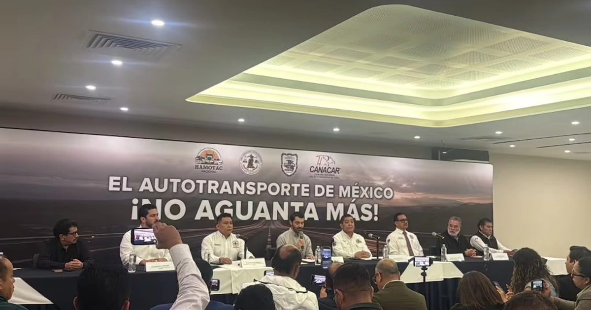 En conferencia de prensa se reunieron los representantes de Canacar, Fematrac, Indeco y Hamotac. Foto: Canacar